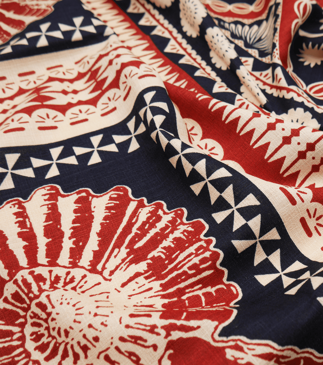 COTTON DOBBY PACIFIC FIJIAN PRINT $10.00P/M - Cream &amp; Rust (Design A) - The Fabric Shop